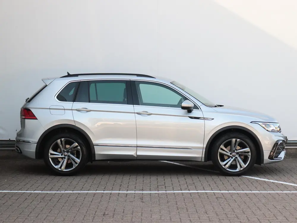Volkswagen Tiguan 1.5 TSI R-Line Business+ | Cruise | DAB | uit 2024, foto 4