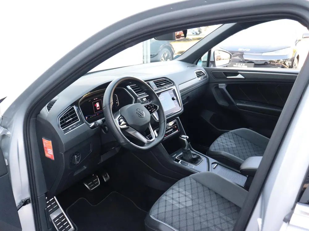 Volkswagen Tiguan 1.5 TSI R-Line Business+ | Cruise | DAB | uit 2024, foto 7