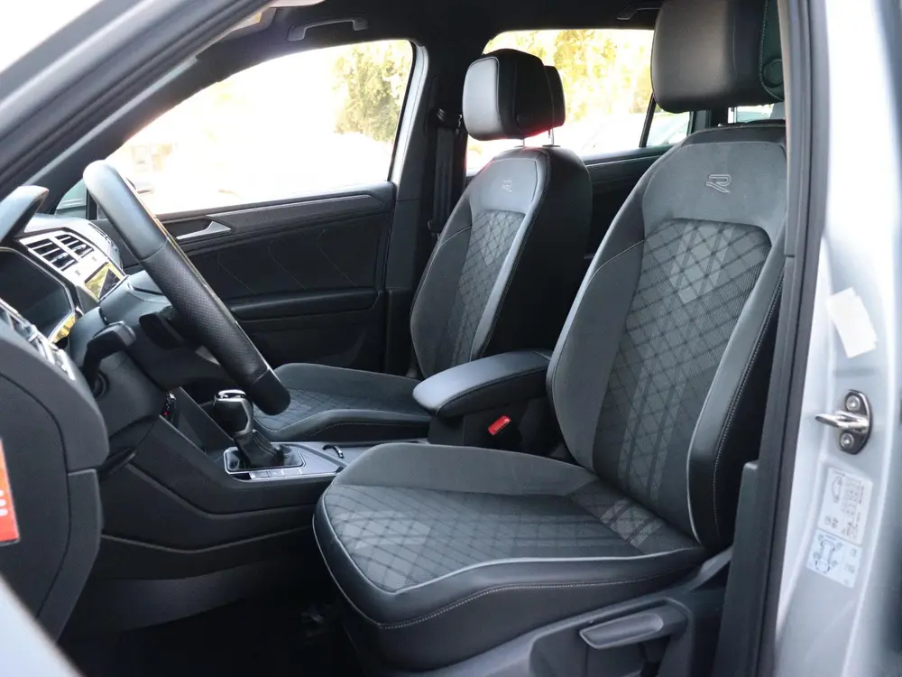 Volkswagen Tiguan 1.5 TSI R-Line Business+ | Cruise | DAB | uit 2024, foto 8