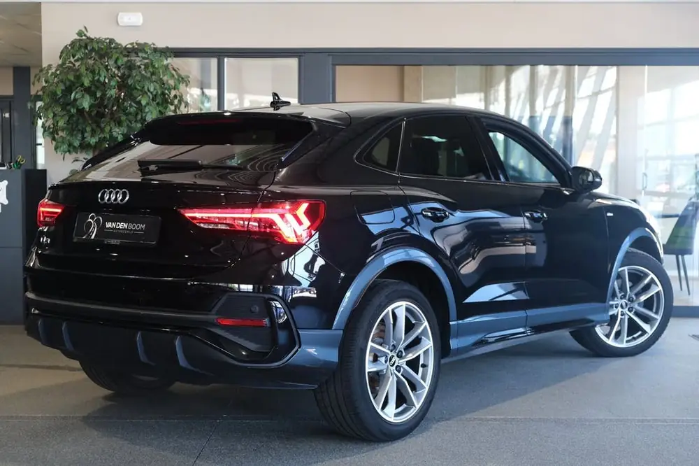 Audi Q3 Sportback 35 TFSI S-Line S-tronic Navi Leder Cruise uit 2022, foto 2