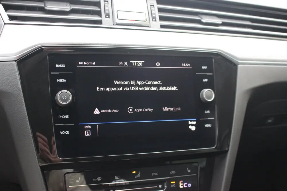 Volkswagen Passat Variant 1.4 TSI PHEV GTE Business | Trekha uit 2021, foto 14