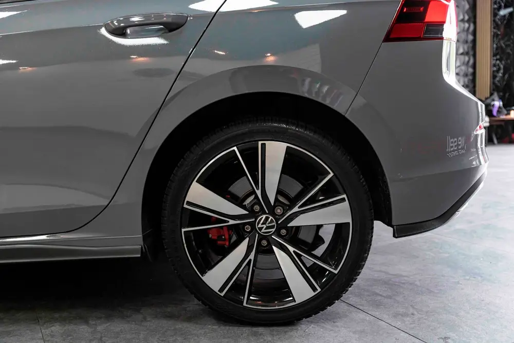 Volkswagen Golf 1.4 eHybrid GTE uit 2020, foto 8