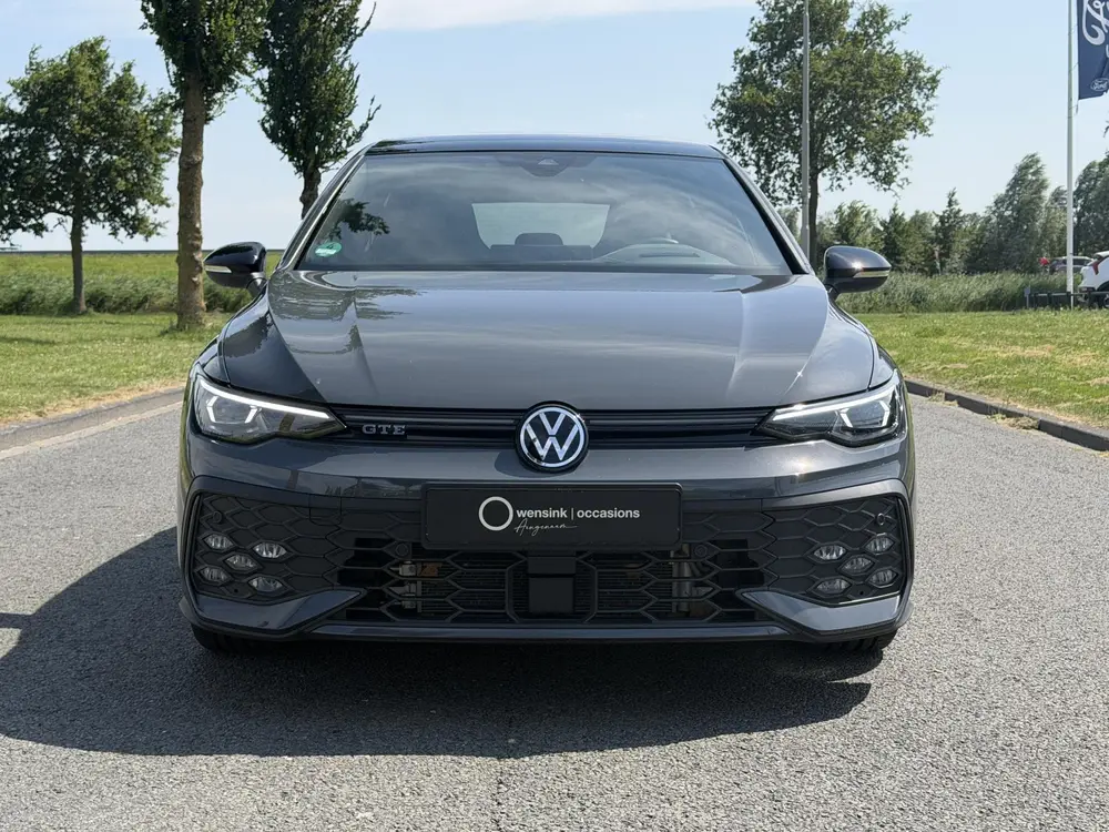 Volkswagen Golf 1.5 eHybrid GTE | Panoramdak | Trekhaak | St uit 2025, foto 2
