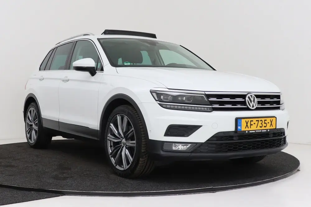 Volkswagen Tiguan 1.5 TSI ACT Comfortline Business | Panoram uit 2019, foto 13