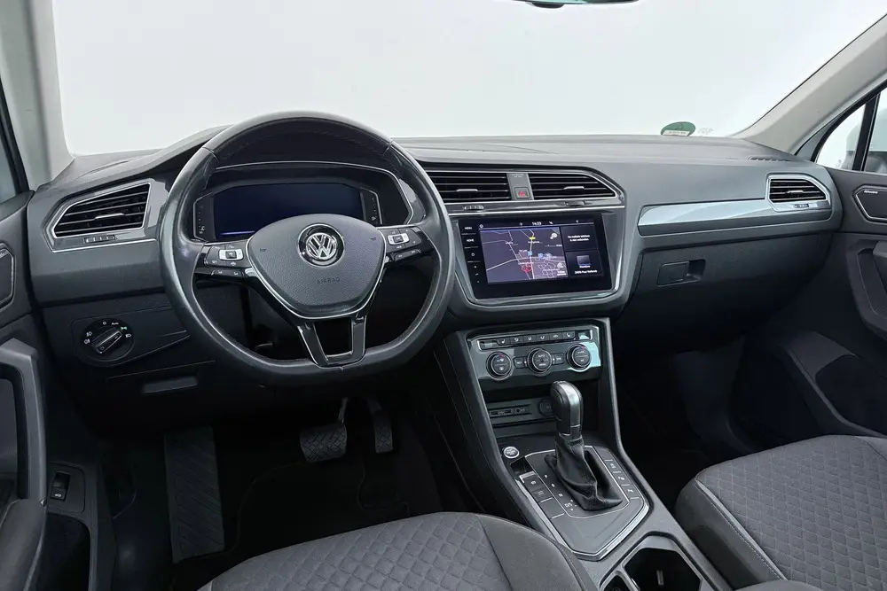 Volkswagen Tiguan 1.5 TSI ACT Comfortline Business | Panoram uit 2019, foto 16