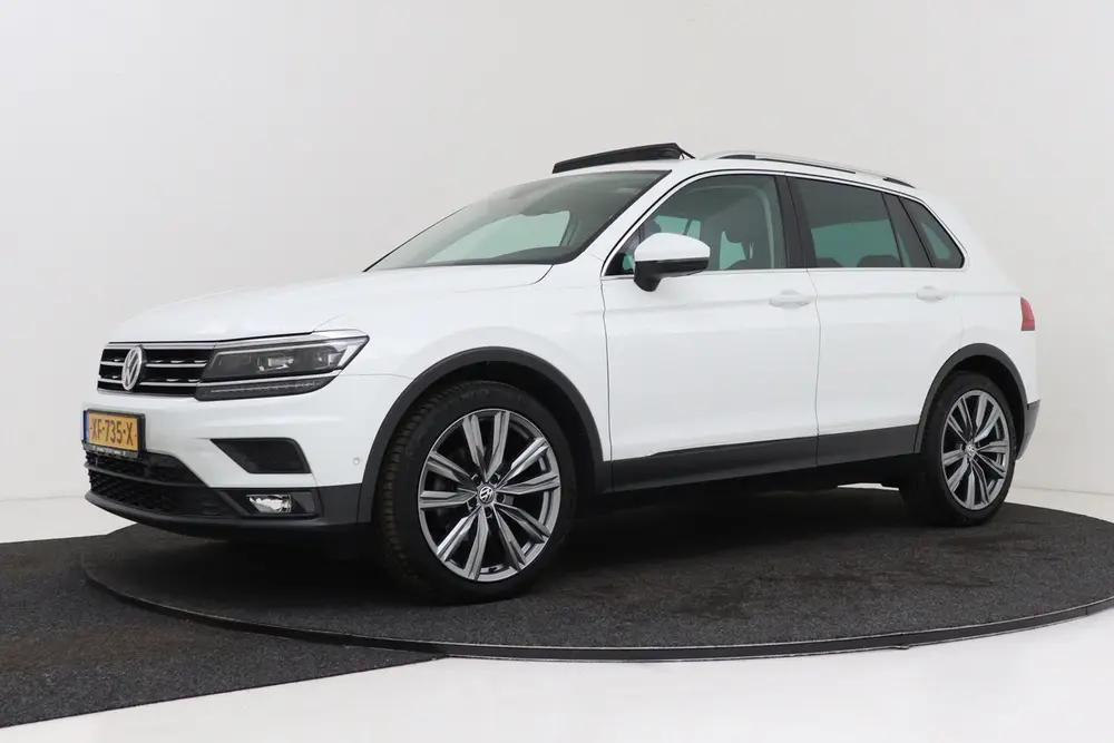 Volkswagen Tiguan 1.5 TSI ACT Comfortline Business | Panoram uit 2019, foto 6