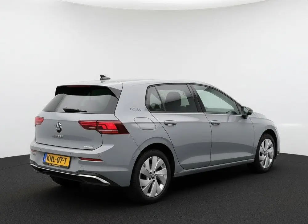 Volkswagen Golf 1.5 eHybrid 204PK PLUG IN. LIFE CAMERA/NAVI/ uit 2025, foto 12