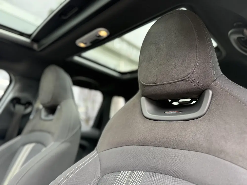 Mini Cooper 5-Deurs 1.5 Cooper Dalston Edition JCW|Pano|H/K|Enigmat uit 2021, foto 10