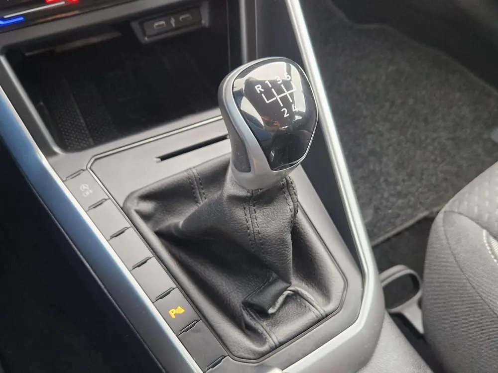 Volkswagen Polo 1.0 TSI Life Business ADAPT.CRUISE CARPLAY C uit 2022, foto 19