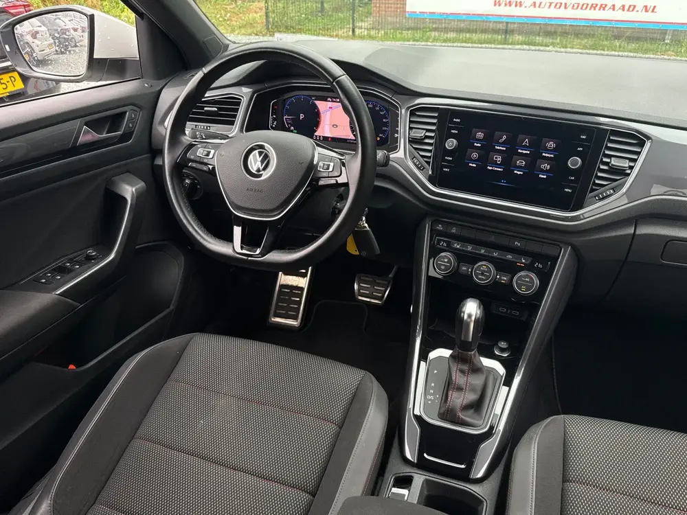 Volkswagen T-Roc 1.5 TSI 150PK DSG SPORT VIRTUAL/CAMERA/STUU uit 2021, foto 11
