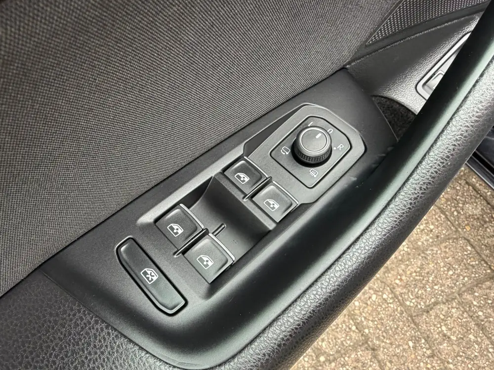 Volkswagen Passat Variant 1.4 TSI PHEV GTE Business 218PK Tr uit 2021, foto 19