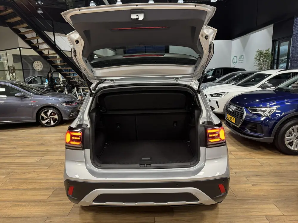 Volkswagen T-Cross 1.0 TSI Life Goal Edition |Navigatie|Carp uit 2025, foto 7