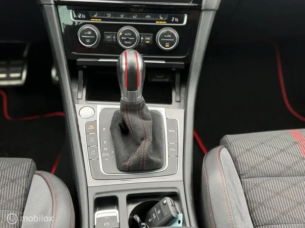 Volkswagen Golf 2.0 TSI GTI TCR PANO|AKRA|CAMERA|ACC|LED uit 2019, foto 11