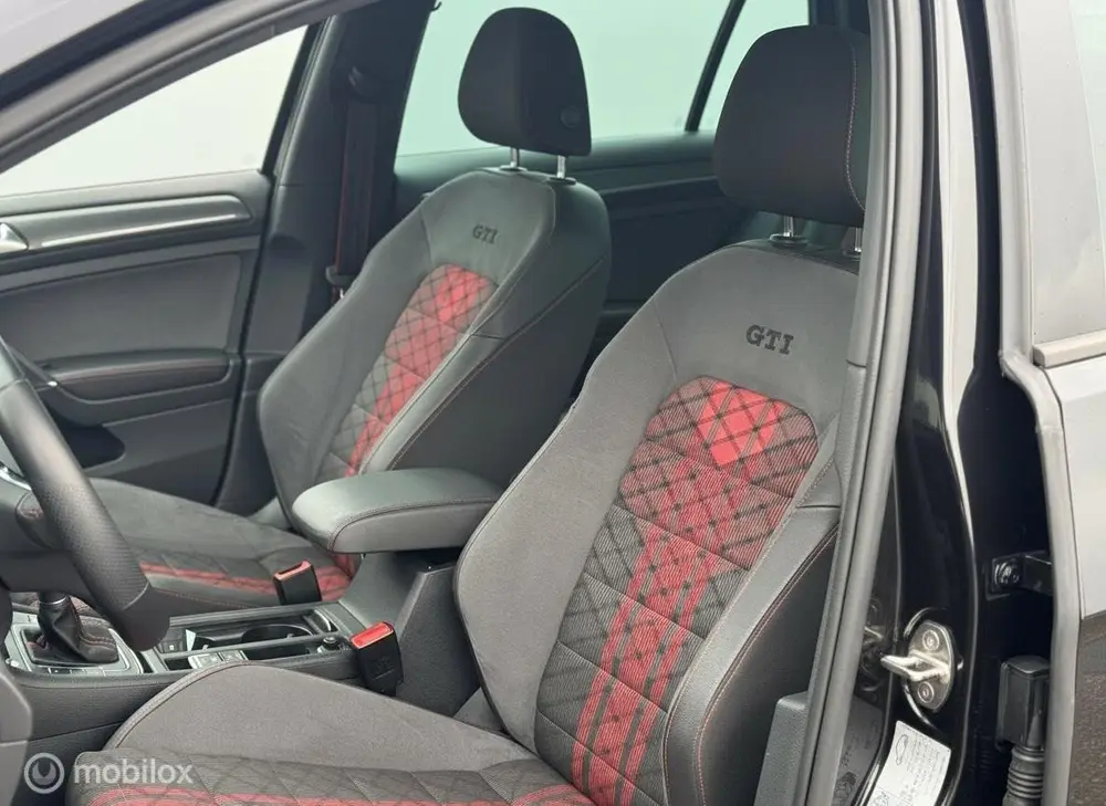 Volkswagen Golf 2.0 TSI GTI TCR PANO|AKRA|CAMERA|ACC|LED uit 2019, foto 12