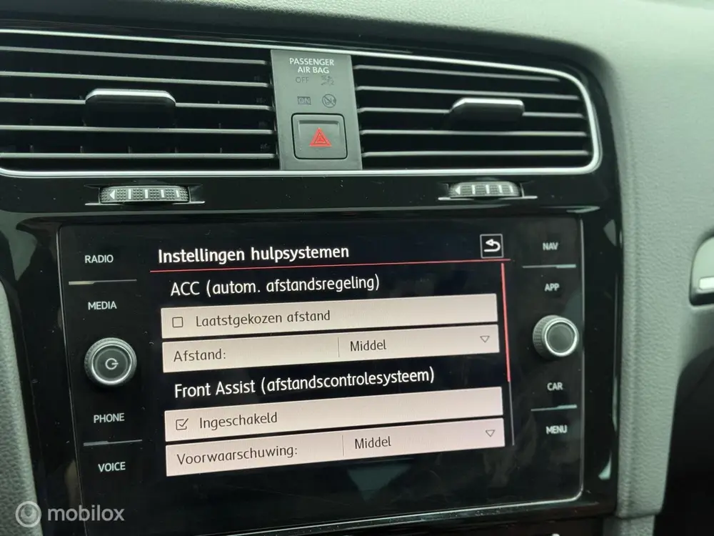 Volkswagen Golf 2.0 TSI GTI TCR PANO|AKRA|CAMERA|ACC|LED uit 2019, foto 16
