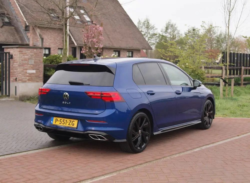Volkswagen Golf 1.5 eTSI R-Line | Camera | Sfeerverlichting uit 2021, foto 11