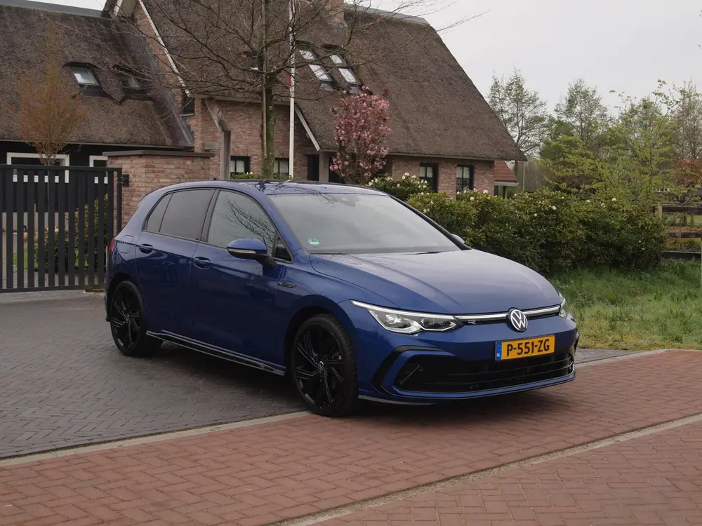 Volkswagen Golf 1.5 eTSI R-Line | Camera | Sfeerverlichting uit 2021, foto 5