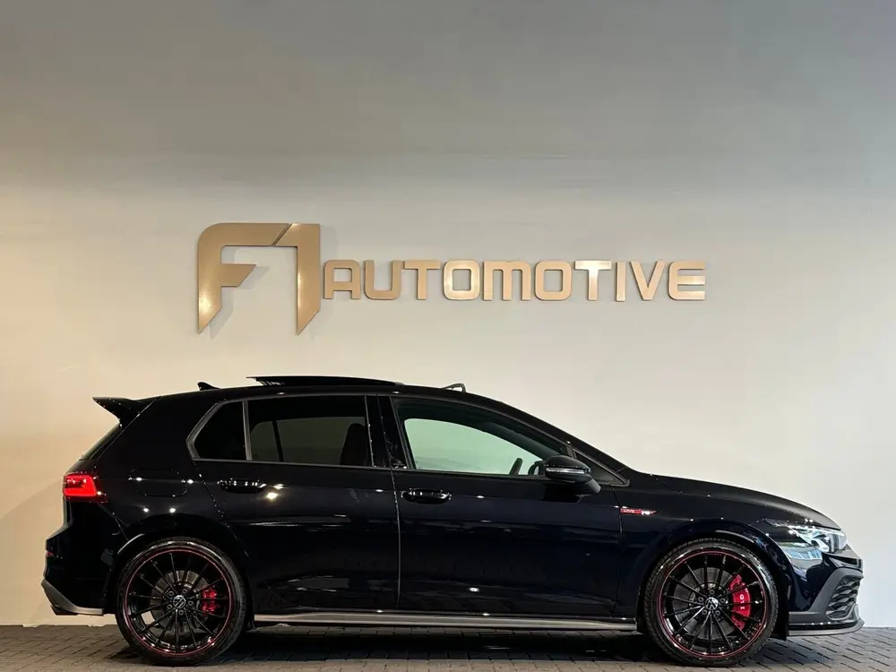 Volkswagen Golf 2.0 TSI GTI Pano|Akrapovic|Nürburgring|45 J uit 2024, foto 10