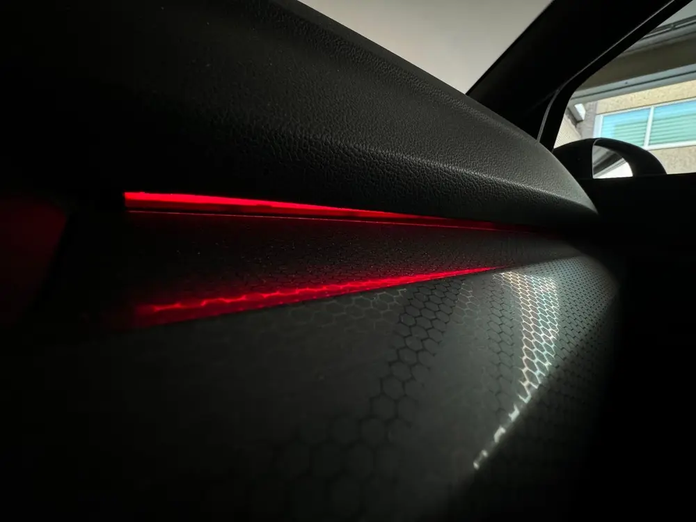 Volkswagen Golf 2.0 TSI GTI Pano|Akrapovic|Nürburgring|45 J uit 2024, foto 18