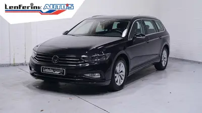 Volkswagen Passat Variant 1.5 TSI Business Wegklapbare trekh uit 2022