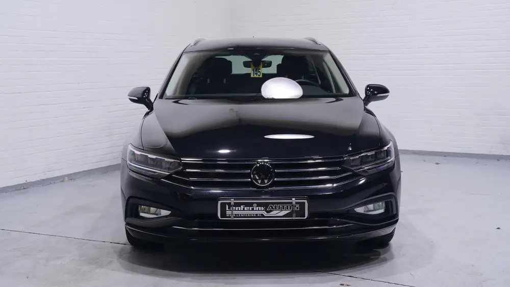 Volkswagen Passat Variant 1.5 TSI Business Wegklapbare trekh uit 2022, foto 2