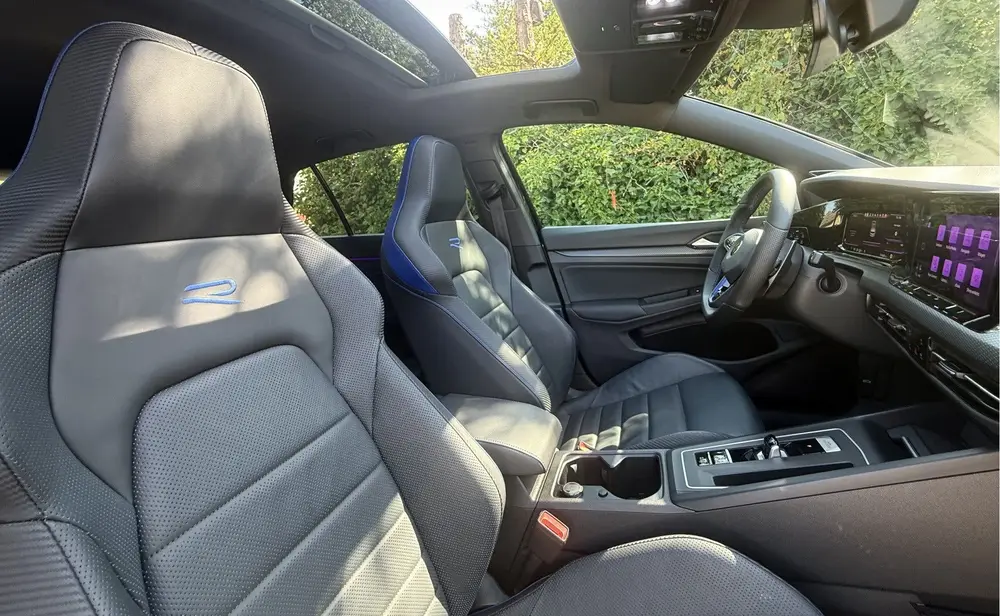 Volkswagen Golf 2.0 TSI R 4Motion I Pano I ACC I Vol Leder uit 2021, foto 14