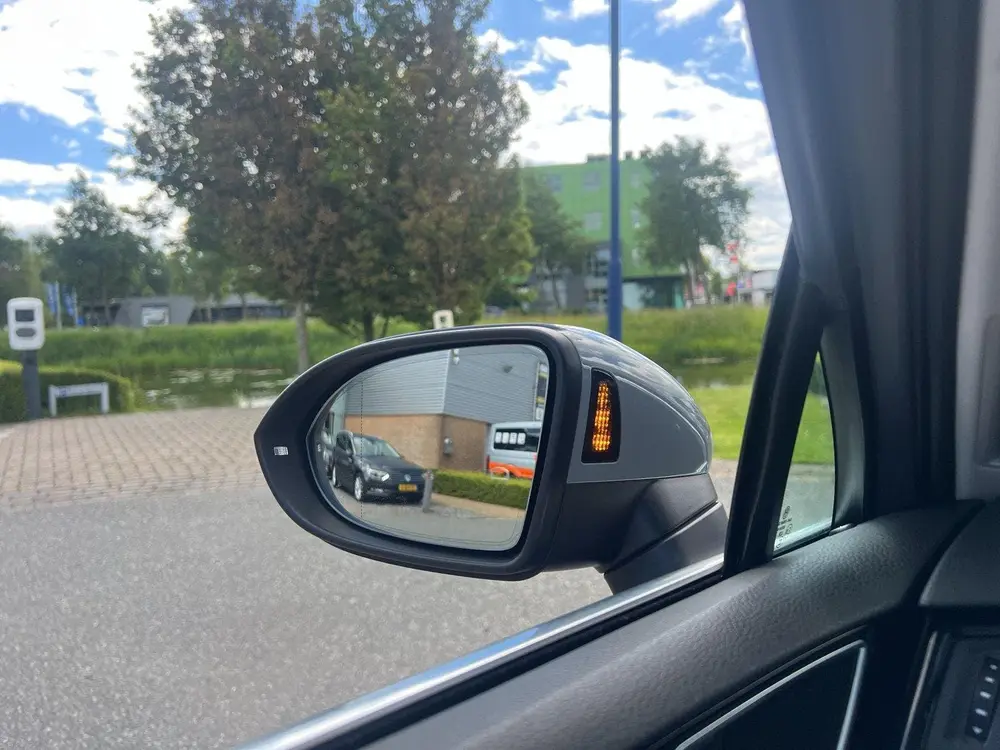 Volkswagen Passat Variant 1.4 TSI PHEV GTE Business | Trekha uit 2022, foto 17