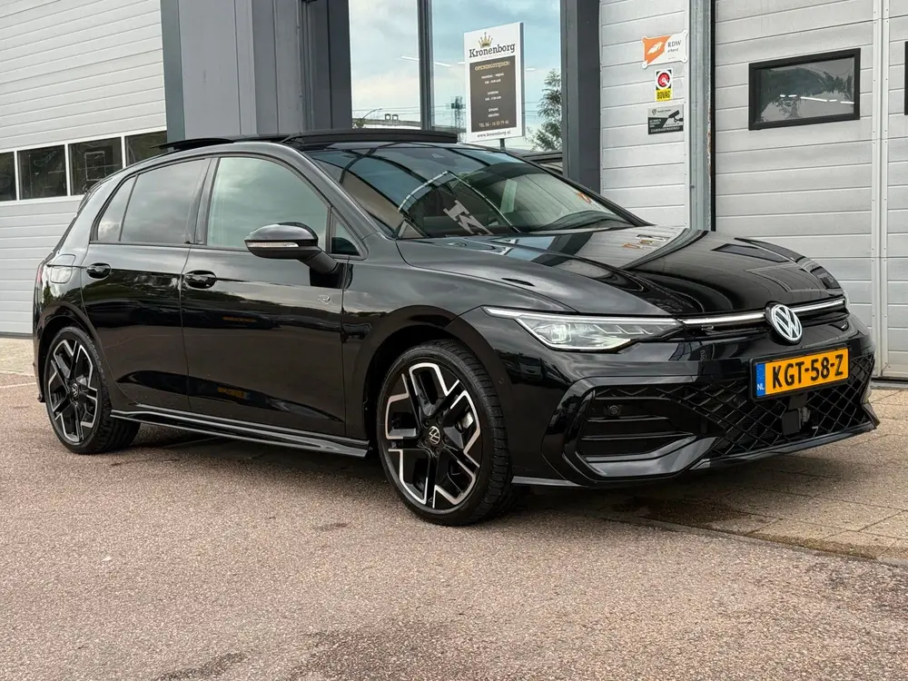 Volkswagen Golf 1.5 eTSI R-Line Edition| PANO| HUD| uit 2025, foto 14