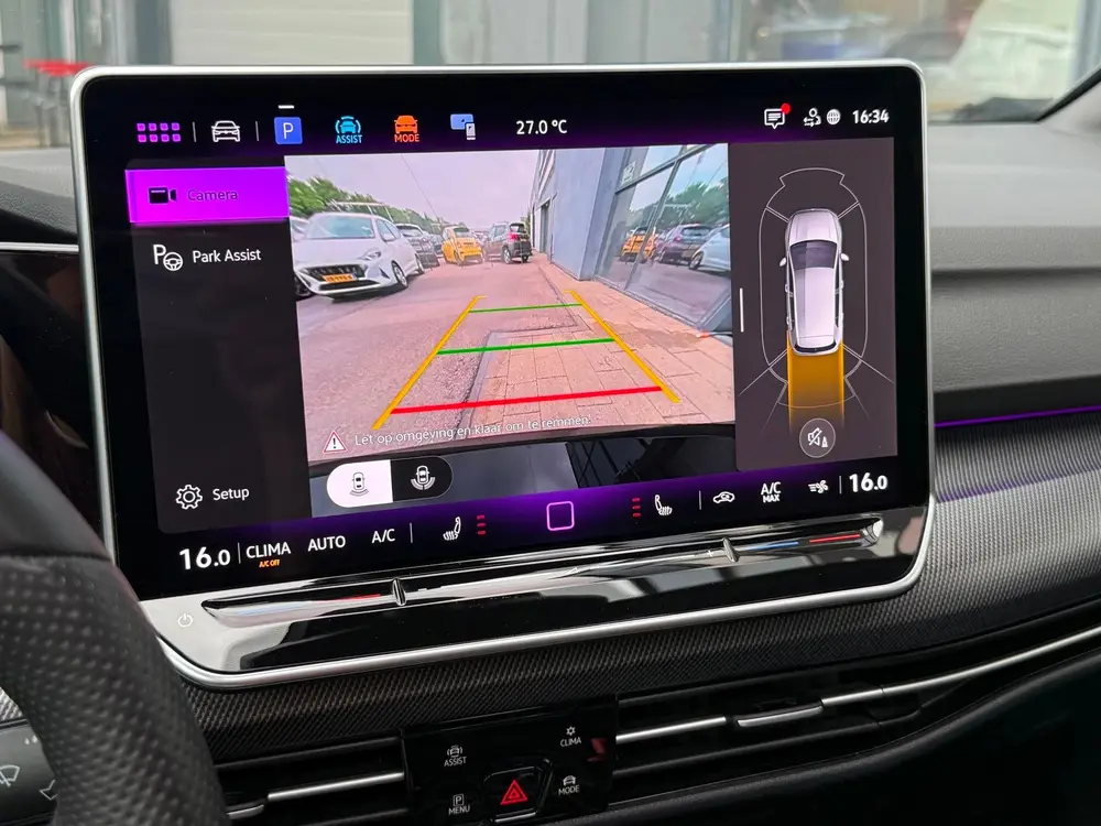 Volkswagen Golf 1.5 eTSI R-Line Edition| PANO| HUD| uit 2025, foto 6