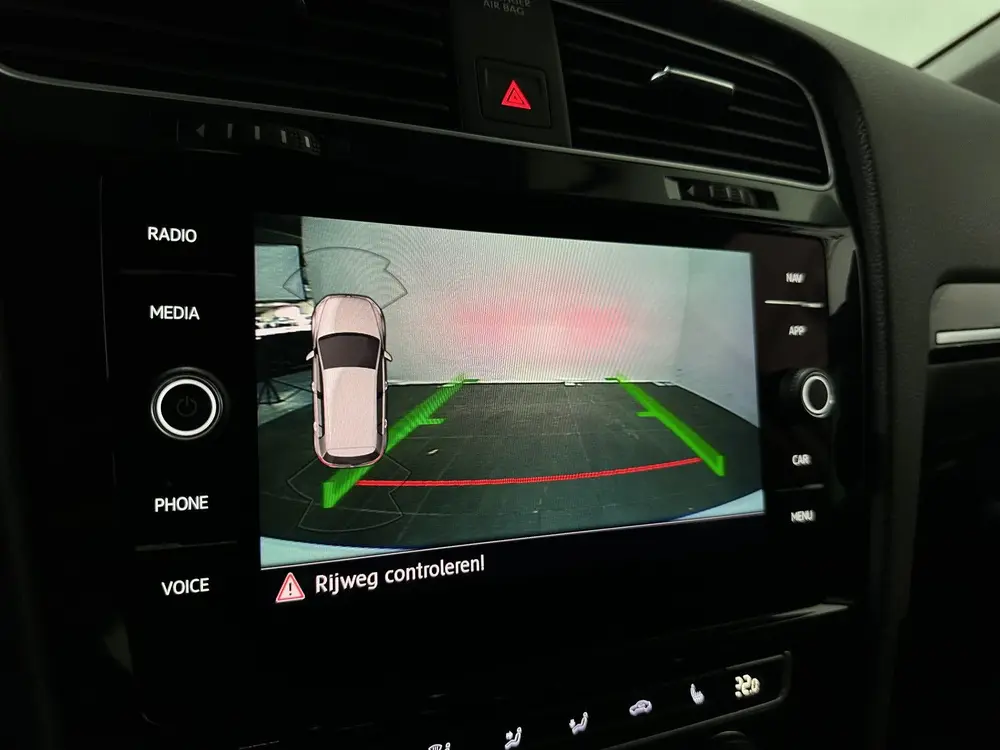 Volkswagen Golf 1.5 TSI Highline - Navi / Camera / Dodehoek uit 2019, foto 18
