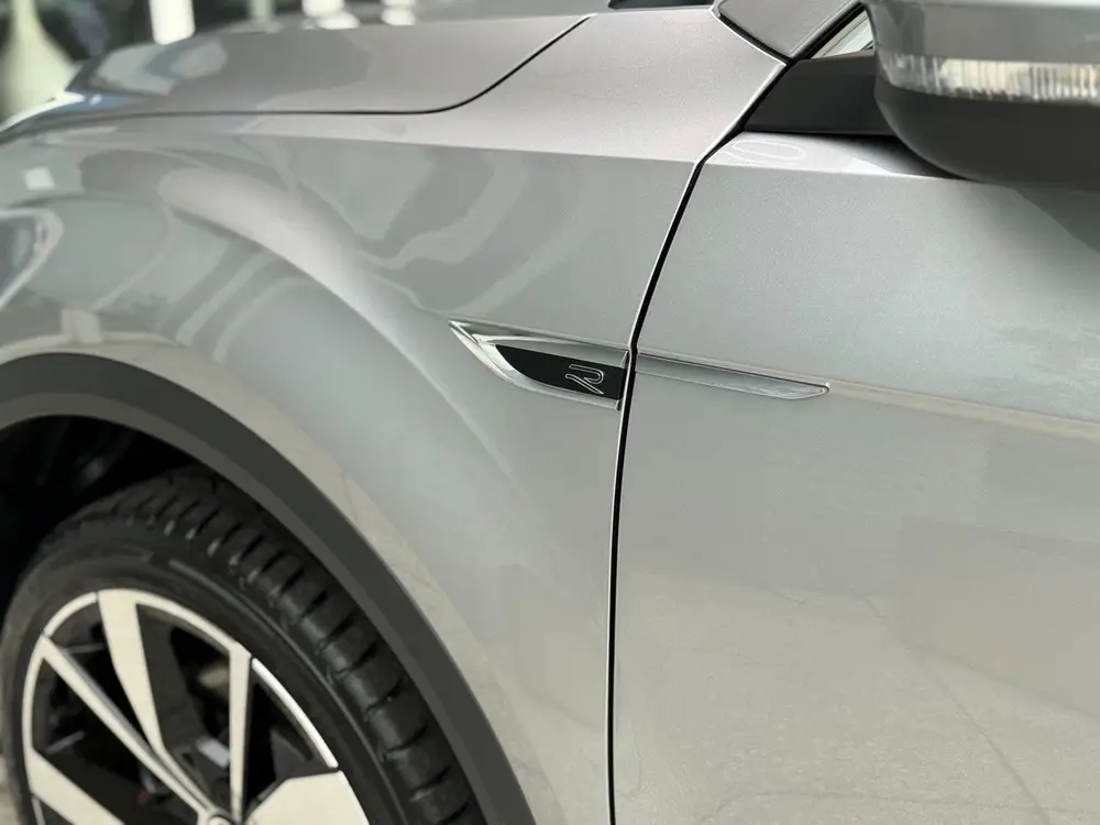 Volkswagen T-Roc 1.5 TSI R-Line NIEUW! uit 2025, foto 13
