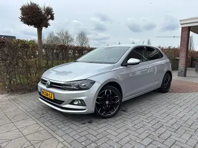 Volkswagen Polo 1.0 TSI Highline Business R uit 2020