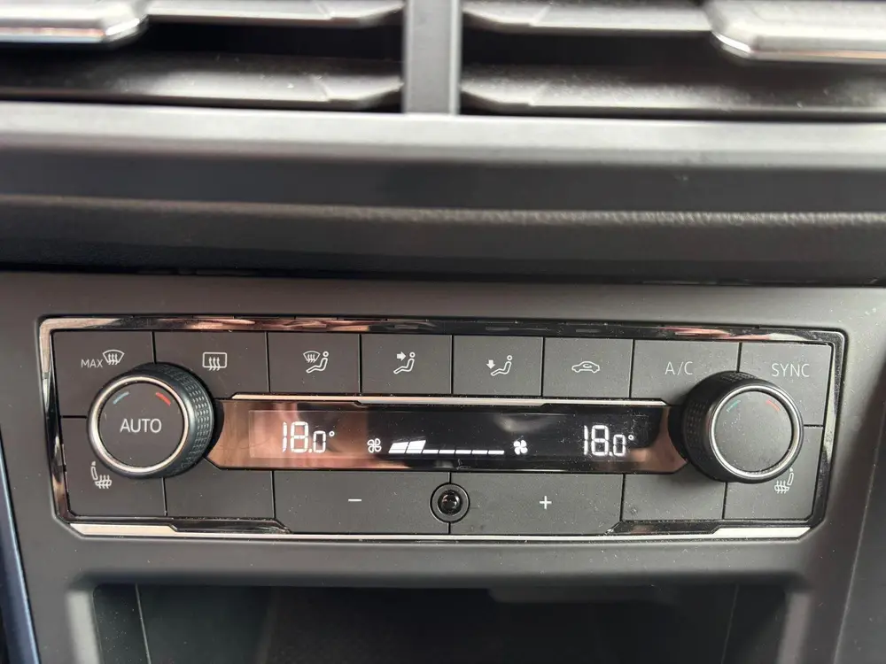 Volkswagen Polo 1.0 TSI Highline Business R uit 2020, foto 18
