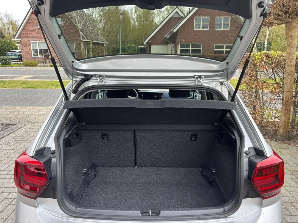 Volkswagen Polo 1.0 TSI Highline Business R uit 2020, foto 7