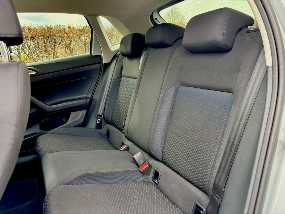 Volkswagen Polo 1.0 TSI Highline Business R uit 2020, foto 9