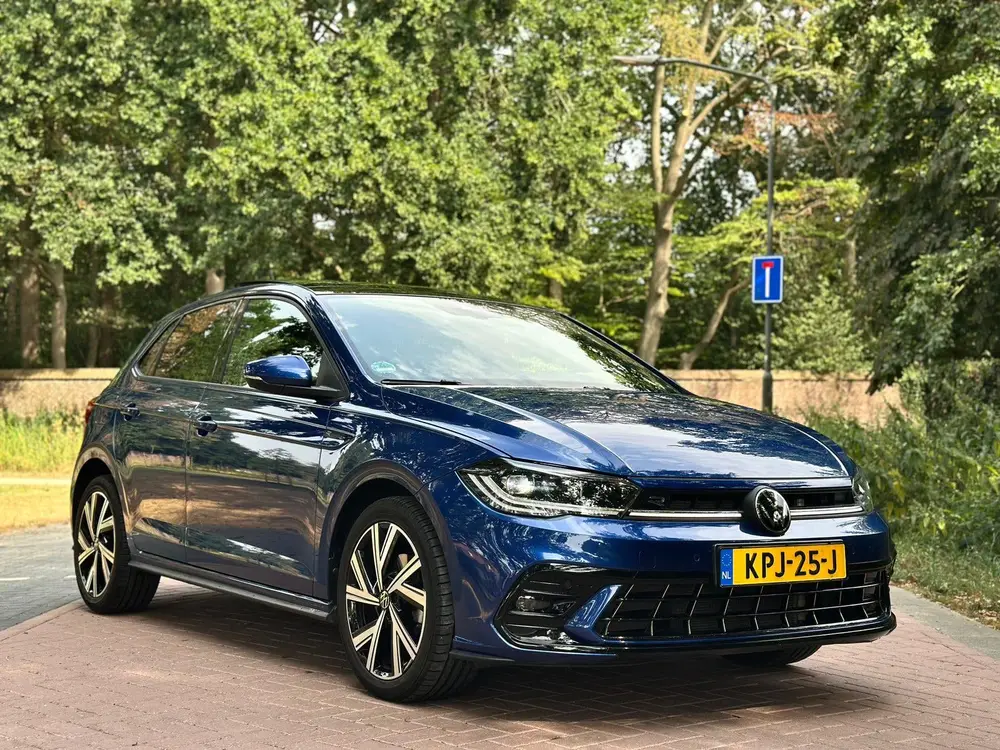 Volkswagen Polo 1.0 TSI 110pk Dsg-7 2021 Blauw uit 2021