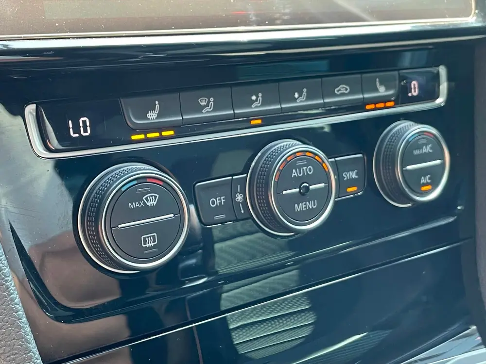 Volkswagen Golf Variant 1.5 TSI Highline R-Line | Pano | Aut uit 2019, foto 19