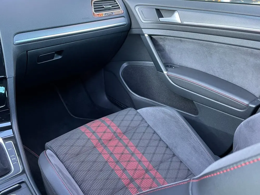 Volkswagen Golf 2.0 TSI GTI TCR Pano | Dyna | Camera | Acc | uit 2020, foto 15