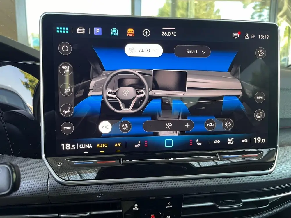 Volkswagen Golf 1.5 eHybrid Style Edition (Camera,Ergo,Grote uit 2025, foto 18