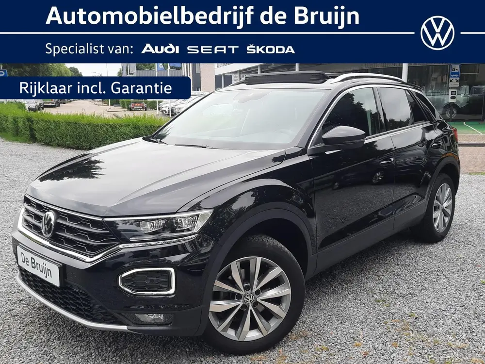 Volkswagen T-Roc 1.5 TSI 150pk Style (Pano,Haak,Camera,Navi) uit 2020
