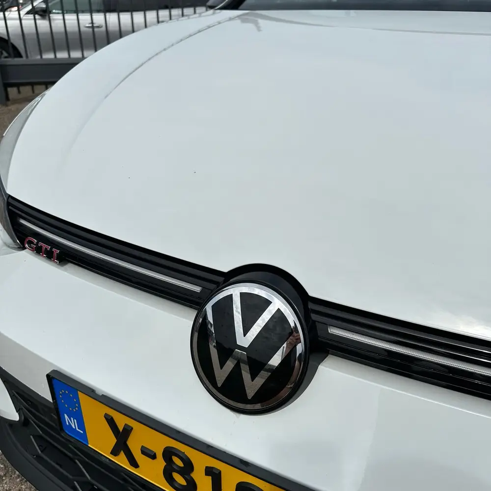 Volkswagen Golf 2.0 TSI OPF 221KW Dsg7 2022 Wit uit 2022, foto 15