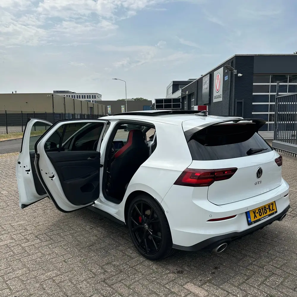 Volkswagen Golf 2.0 TSI OPF 221KW Dsg7 2022 Wit uit 2022, foto 6