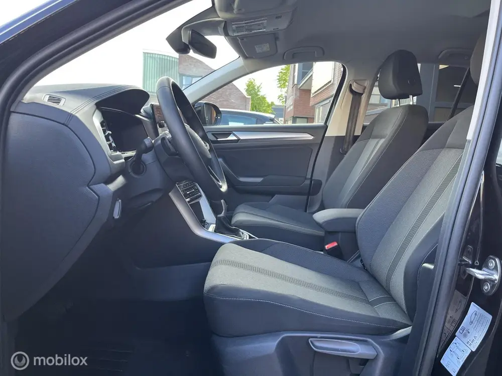 Volkswagen T-Roc 1.5 TSI Life Edition ACC*LED*PDC*CARPLAY* uit 2024, foto 8