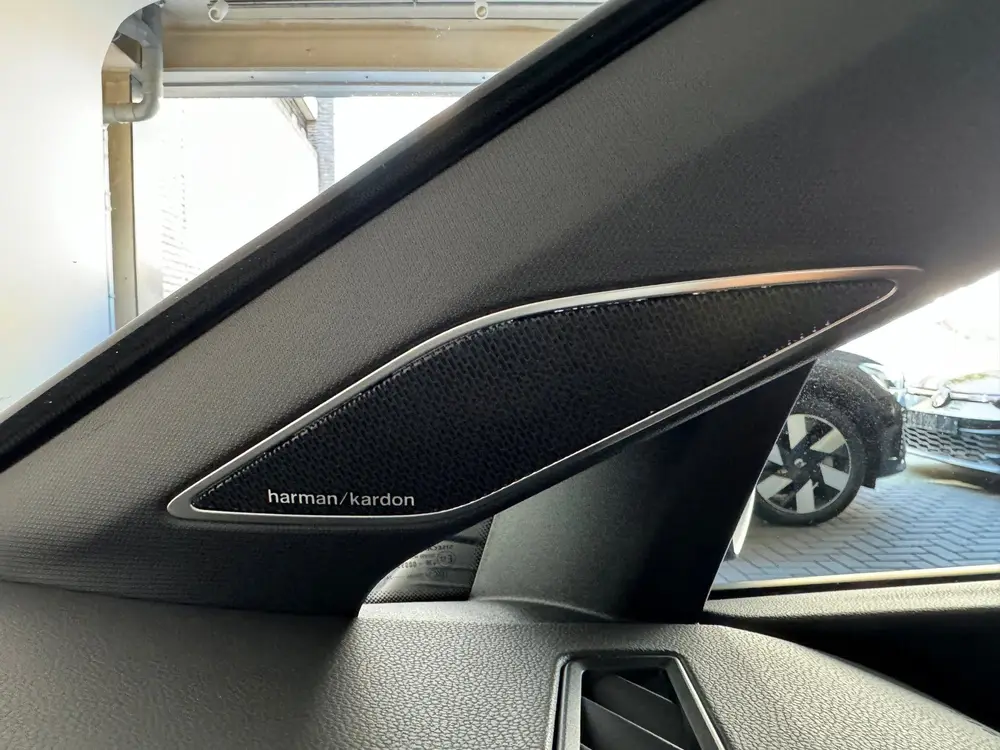 Volkswagen Golf 2.0 TSI R 4Motion Performance Pano|H/K|HuD uit 2024, foto 13