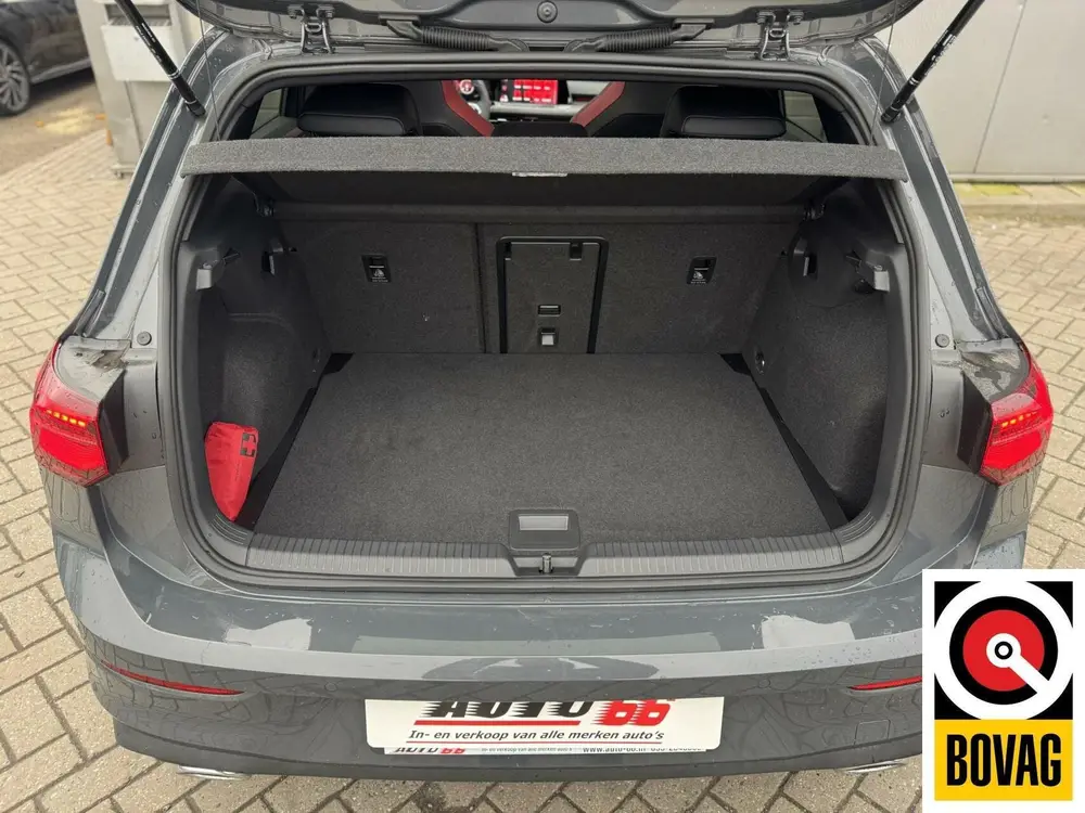 Volkswagen Golf 2.0 TSI GTI Clubsport Pano Harman/kardon Camera uit 2024, foto 10