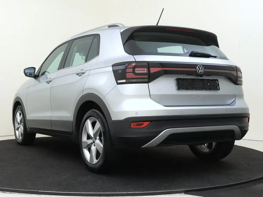 Volkswagen T-Cross 1.0 TSI Style | Automaat | Stoelverwarmin uit 2022, foto 4