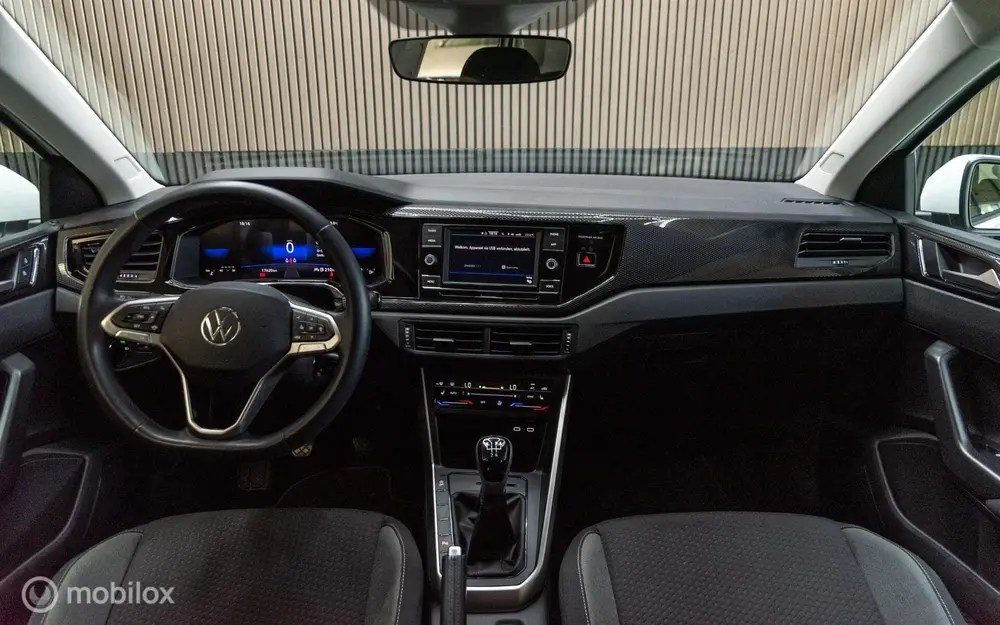 Volkswagen Polo 1.0 TSI Life Business Stoelverw, Climatronic uit 2024, foto 11