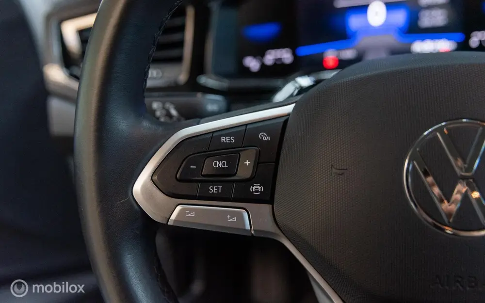 Volkswagen Polo 1.0 TSI Life Business Stoelverw, Climatronic uit 2024, foto 12