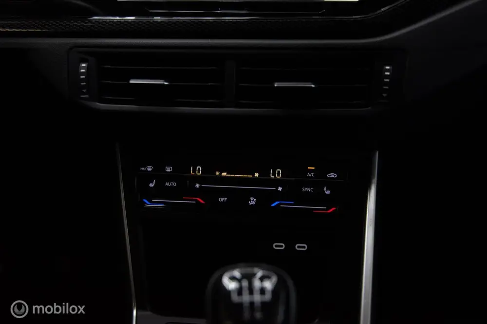 Volkswagen Polo 1.0 TSI Life Business Stoelverw, Climatronic uit 2024, foto 19