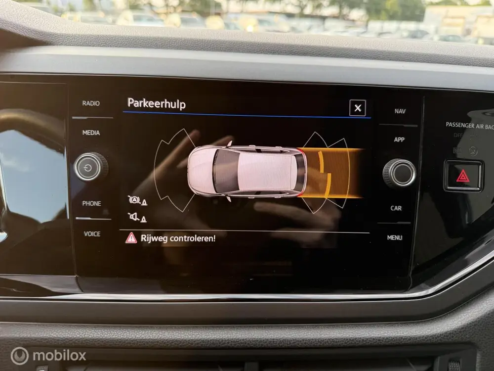 Volkswagen Polo 1.0 TSI R-Line ACC | CARPLAY | PDC | uit 2022, foto 17
